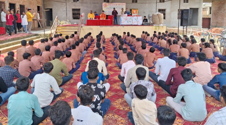 Jaunpur में संस्कृति, संस्कार और संगीत पर आधारित कार्यक्रम का सफल आयोजन