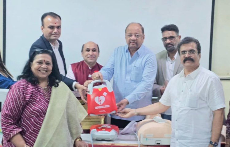 पोइसर जिमखाना में स्थापित की गई एईडी मशीन ...