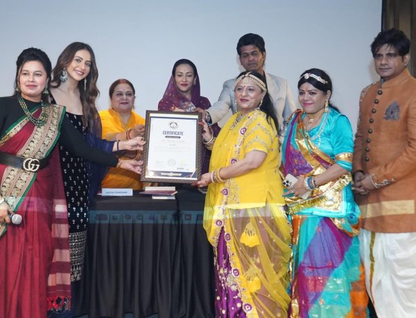 उत्कृष्ट साहित्यिक योगदान के लिए डॉ. मंजू लोढ़ा को मिला राष्ट्रीय सम्मान...